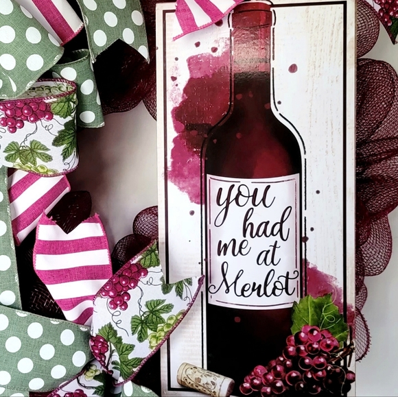You Had Me At Merlot Wreath Deco Mesh Bows Engagement Anniversary Birthday - Picture 2 of 4